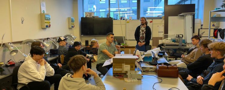 Datorsistēmu tehniķu mācību ekskursija