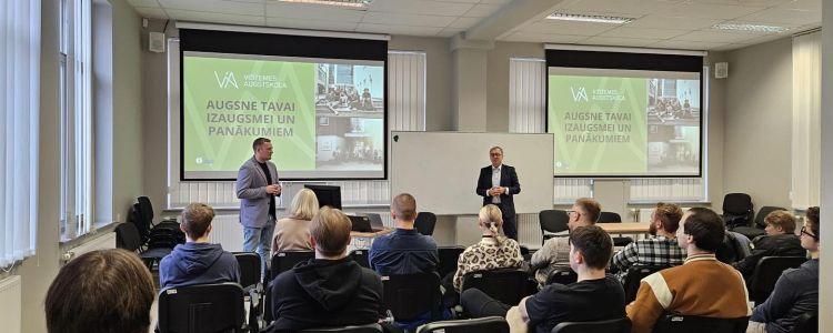 Mācību ekskursija Vidzemes augstskolā
