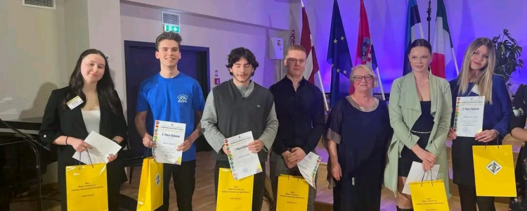 GODALGOTA VIETA STARPTAUTISKĀ KONKURSĀ!